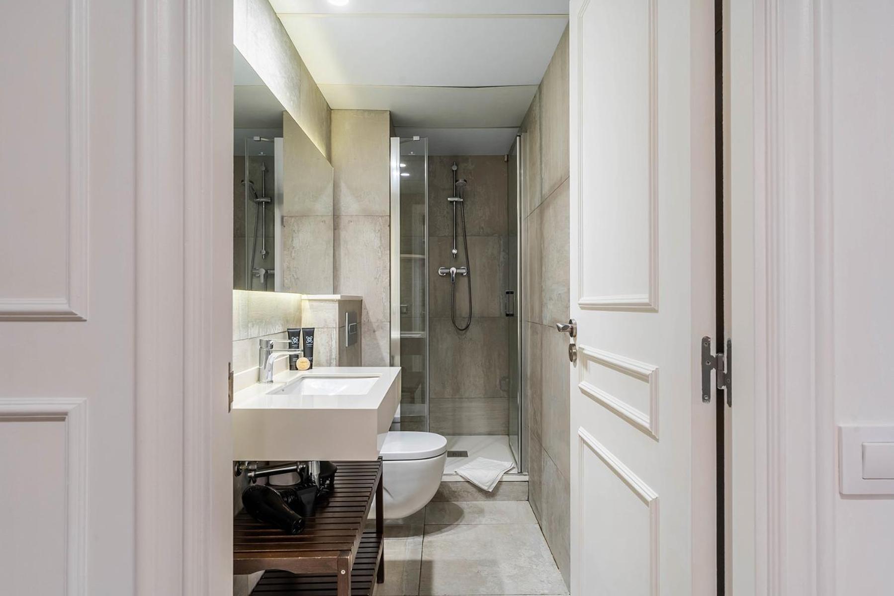 Enjoybcn Colon Apartments 바르셀로나 외부 사진