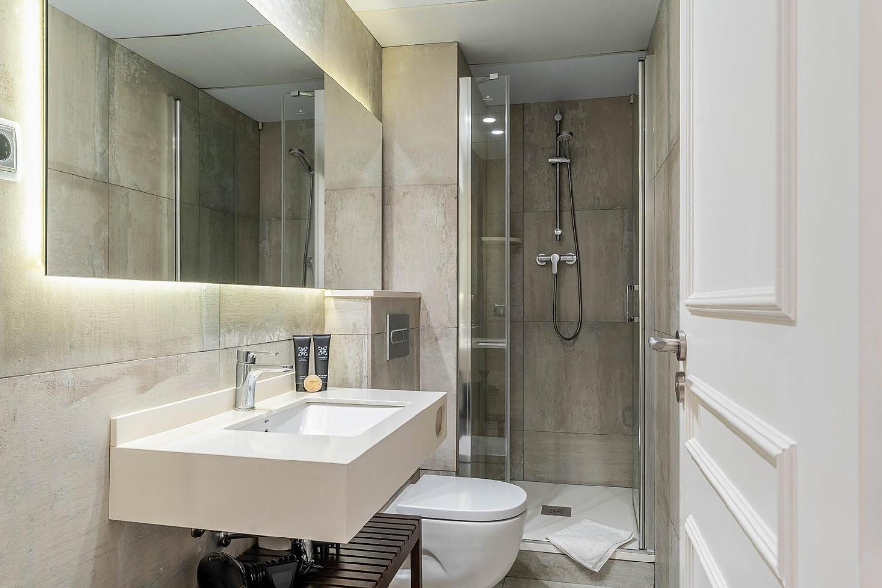 Enjoybcn Colon Apartments 바르셀로나 외부 사진