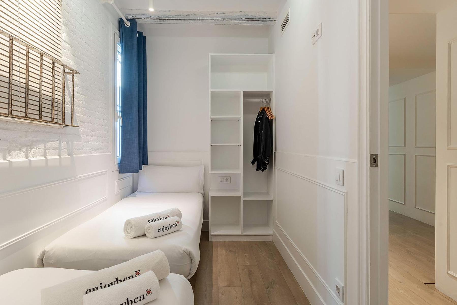 Enjoybcn Colon Apartments 바르셀로나 외부 사진
