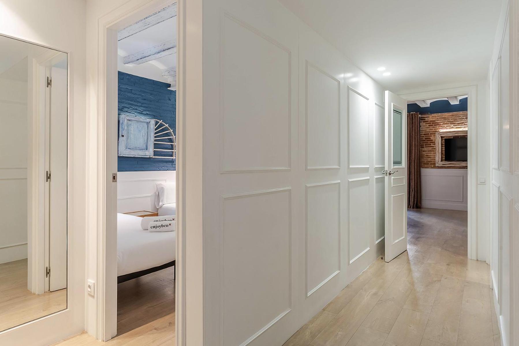Enjoybcn Colon Apartments 바르셀로나 외부 사진